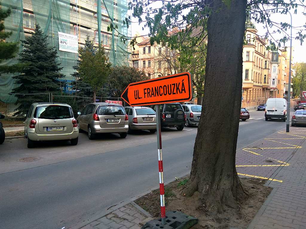 bkom.jpg