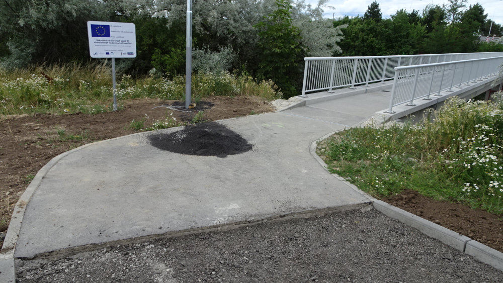 r7.jpg