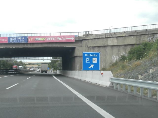 001.jpg