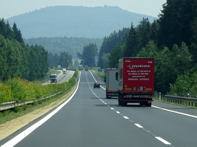 b.jpg