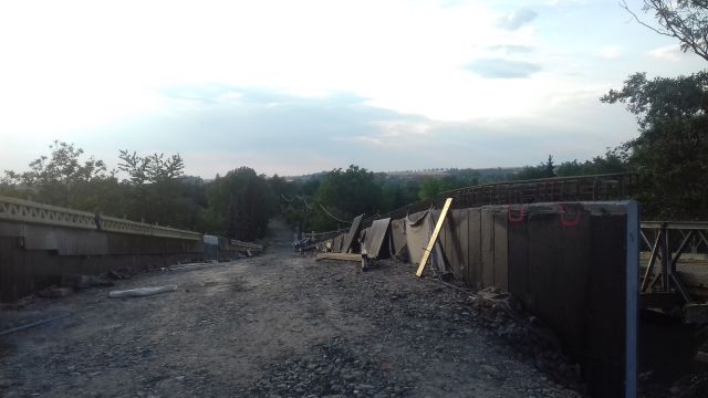 Sjezd do zahrádkářské kolonie