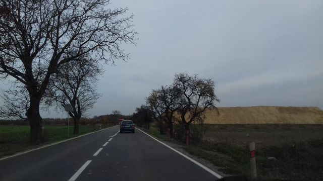 001.jpg