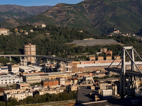 Removing the bridge safely poses a major challenge for demolition experts