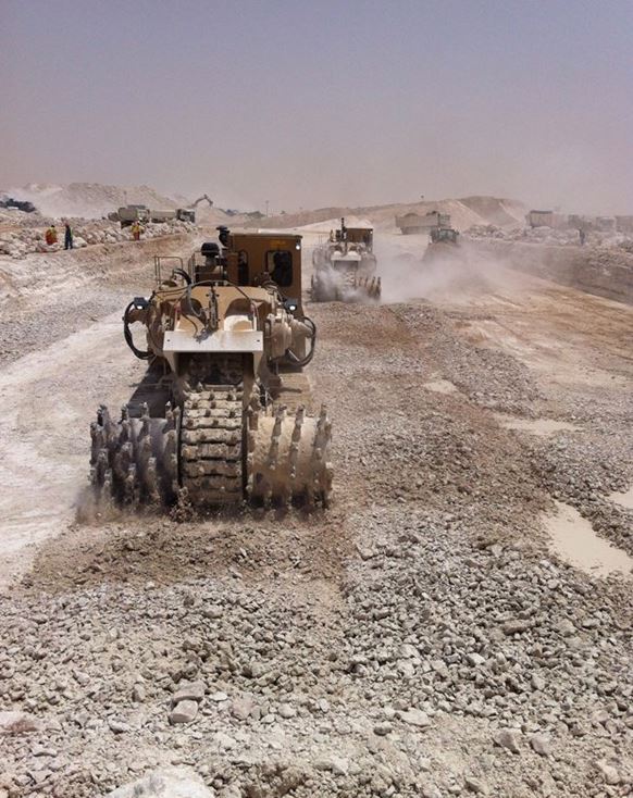 With mechanical excavation, rock cuttings are a more regular size and do not require secondary breaking
