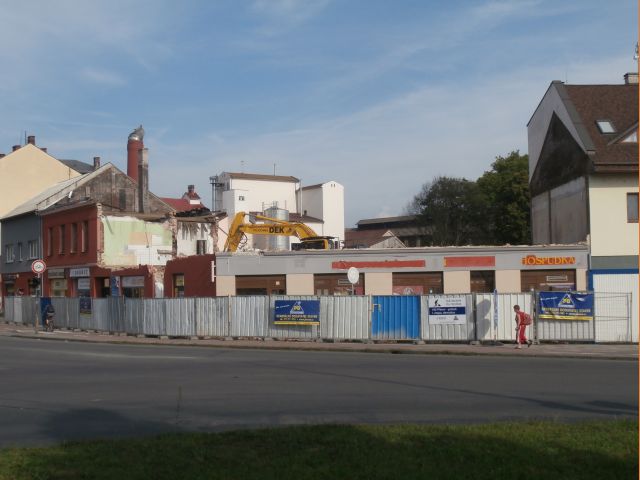 02.JPG