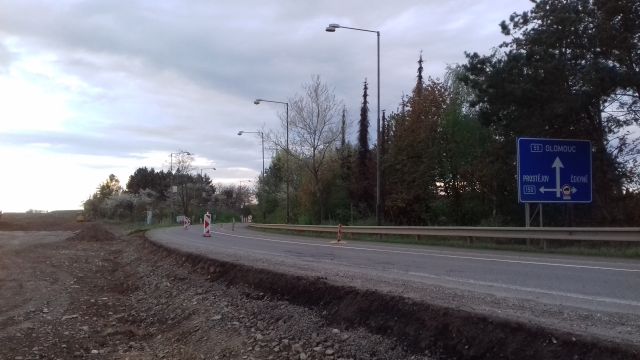 01.jpg
