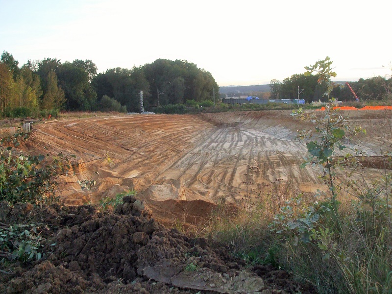 Pohled směrem k Roudnému od Novohradské ul.