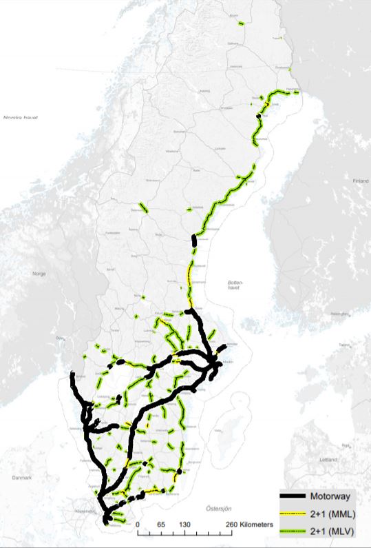 Švédsko již disponuje mnoha tisíc km dálnic a silnic ve tvaru 2+1.