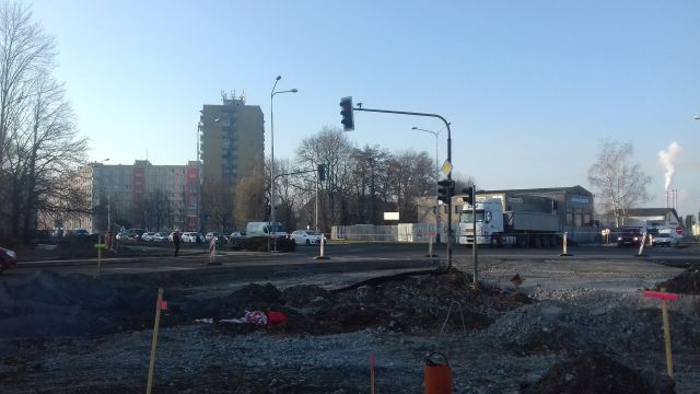 Rozkopaná křižovatka I/55 a I/47 u Lidlu
