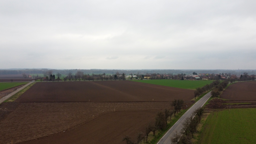 prostor MÚK Dolany - vpravo směr D11