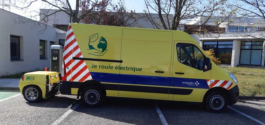 Fourgon-et-recharge845.jpg