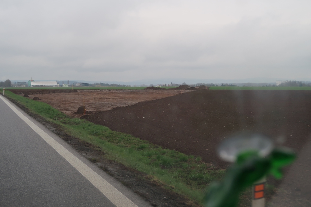 Sobota 17.4.2021, křížení s I/33, směr Náchod