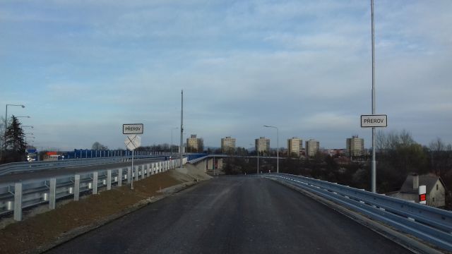 03.jpg