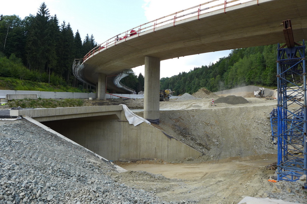 3 patra MÚK se pěkně rýsují!