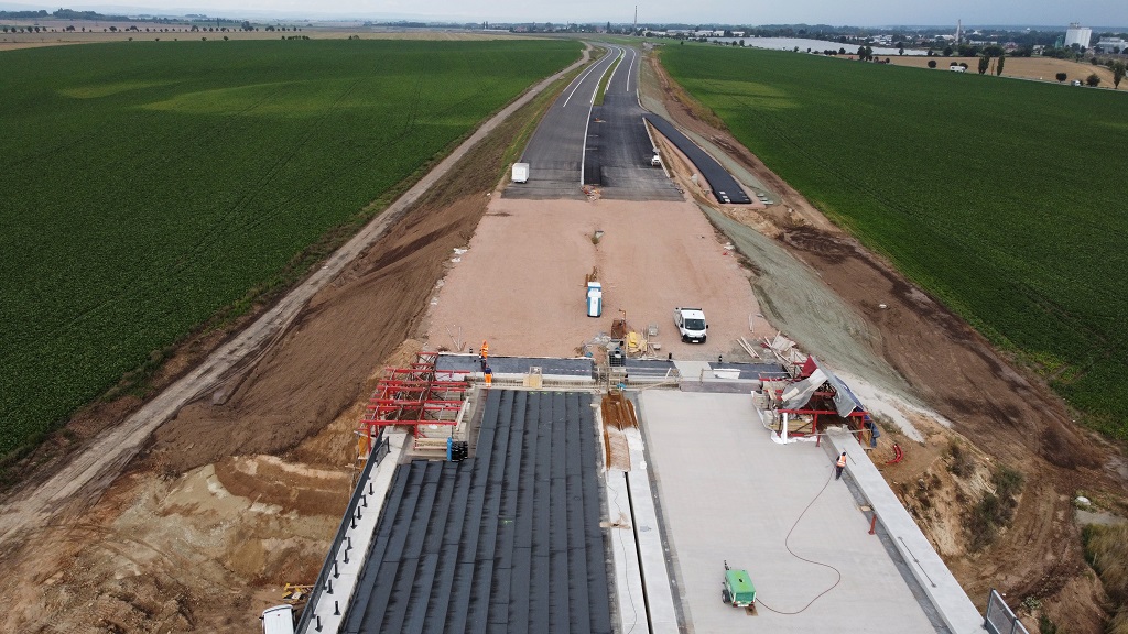 detail, směr Jaroměř