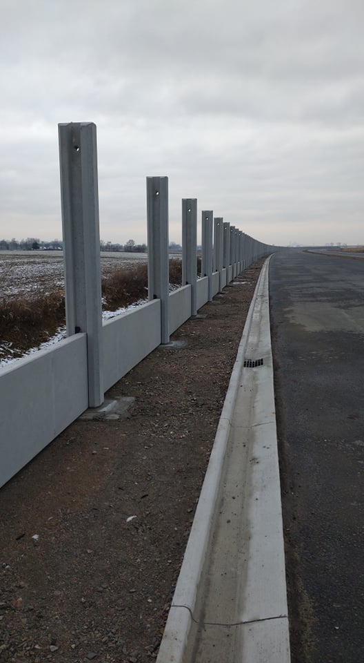 27.11.2021 Stavba protihlukové stěny u Prachovic