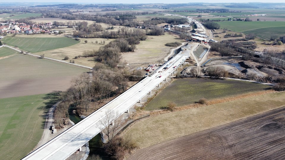 27.3.2022 Časy-Ostrov.Estakáda nad řekou Loučná