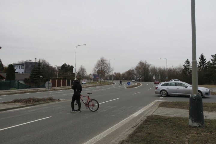 Bývalý přechod Pražská x Erenburgova.