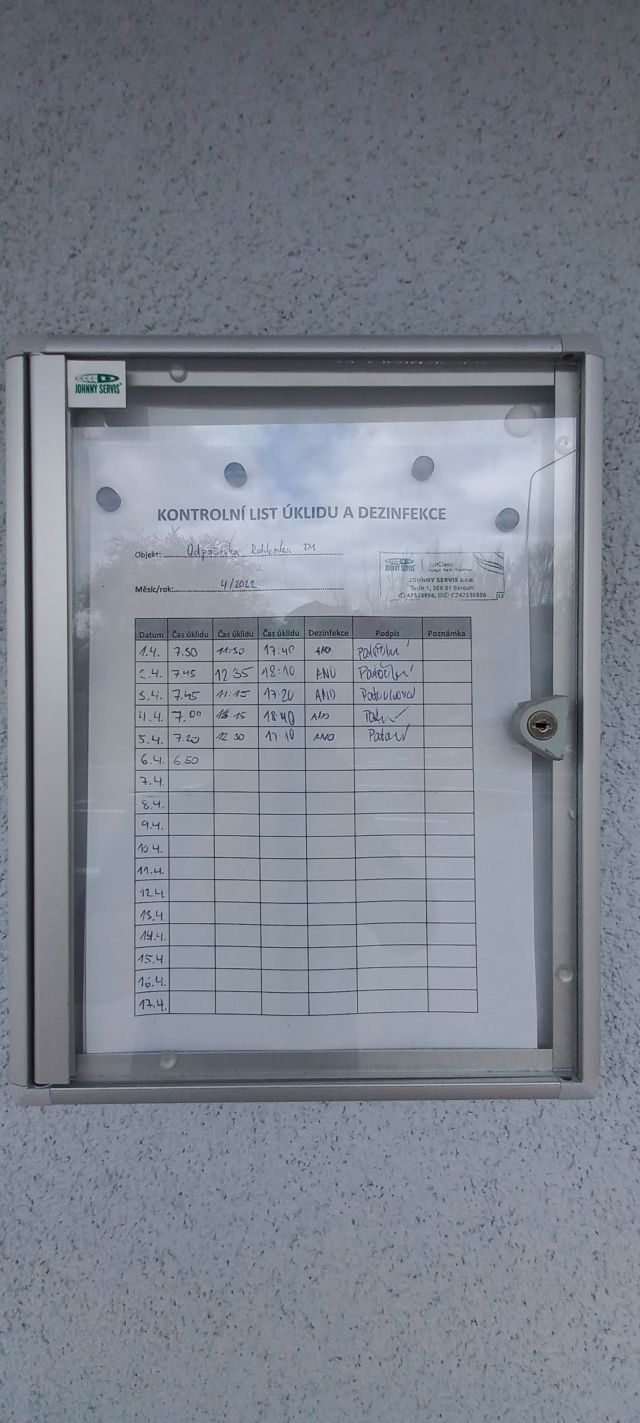 03.jpg