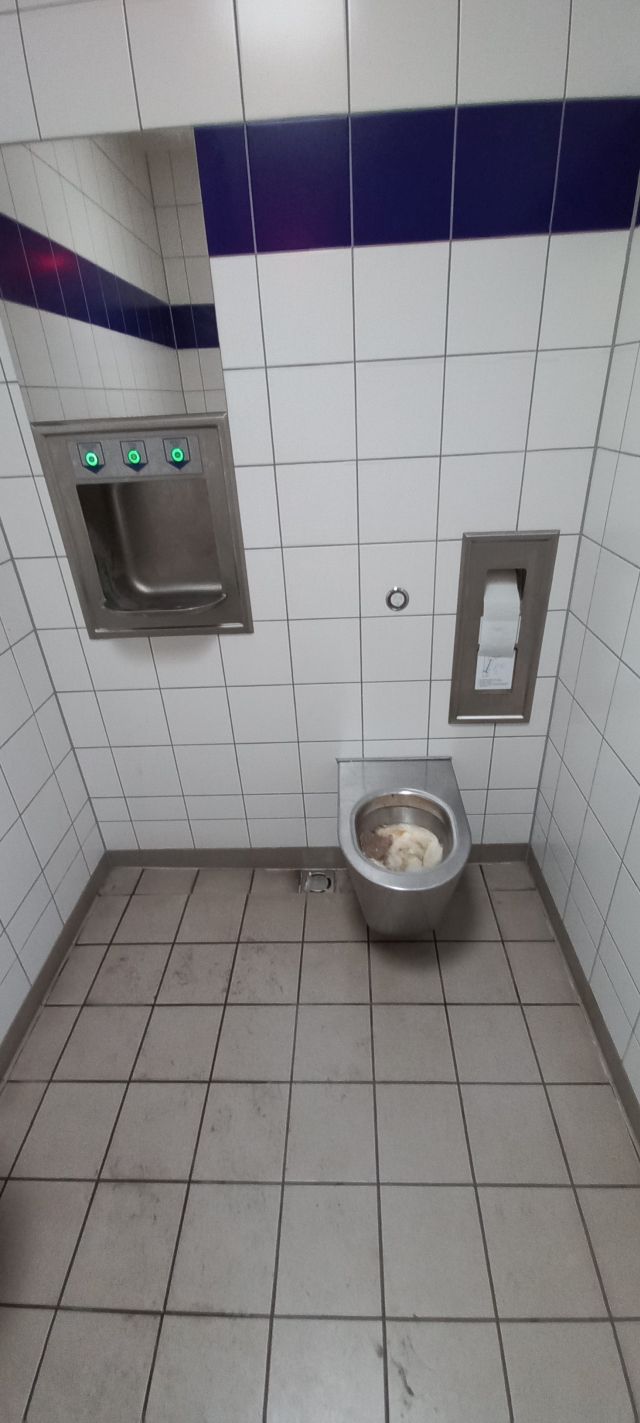 01.jpg