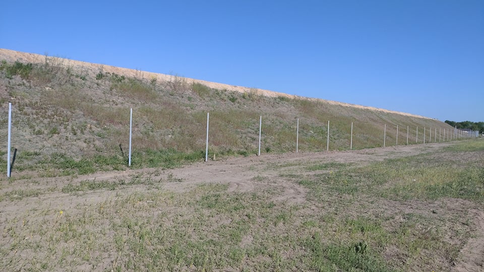 Stavba oplocení u Dašic 15.5.2022