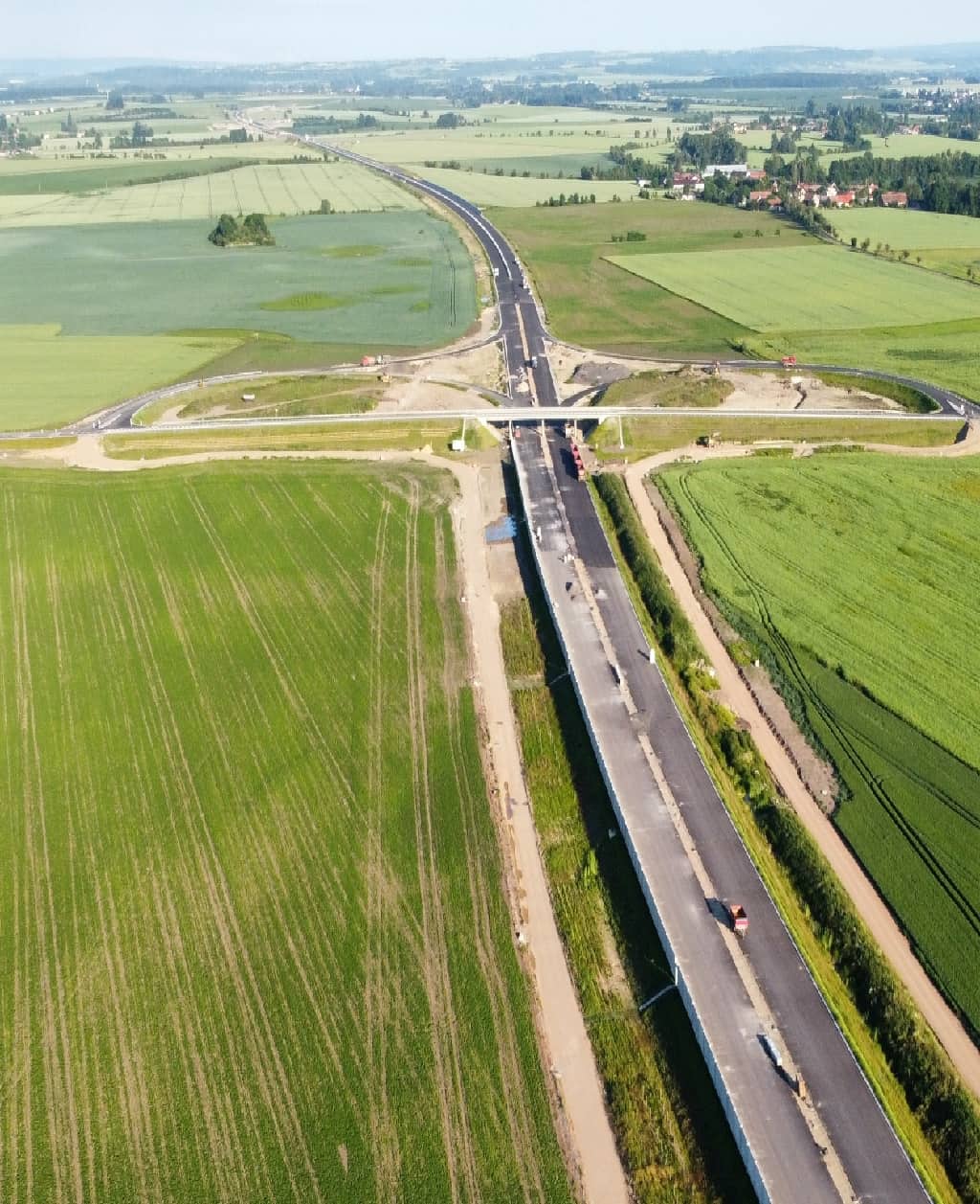 8.6.2022 MUK Dašice směr odpočívka D.Roveň