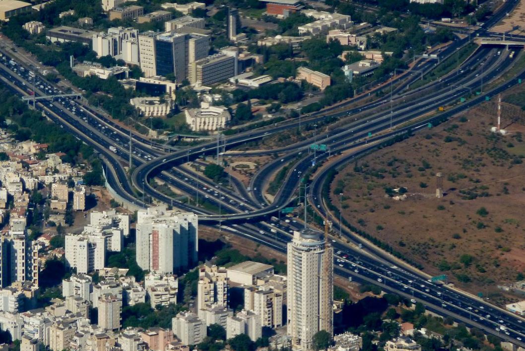 začátek tahu 471, MÚK Bar-Ilan<br />křižovatka 4 x 471