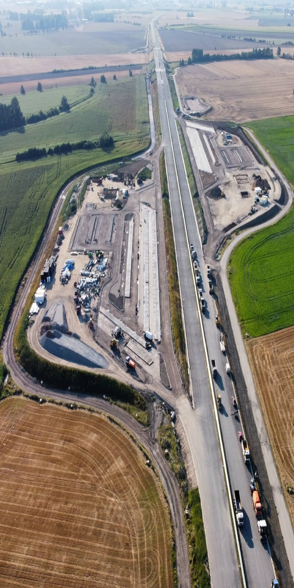 4.8.2022 Odpočívka D.Roveň. Dva týdny od předchozí fotky :)