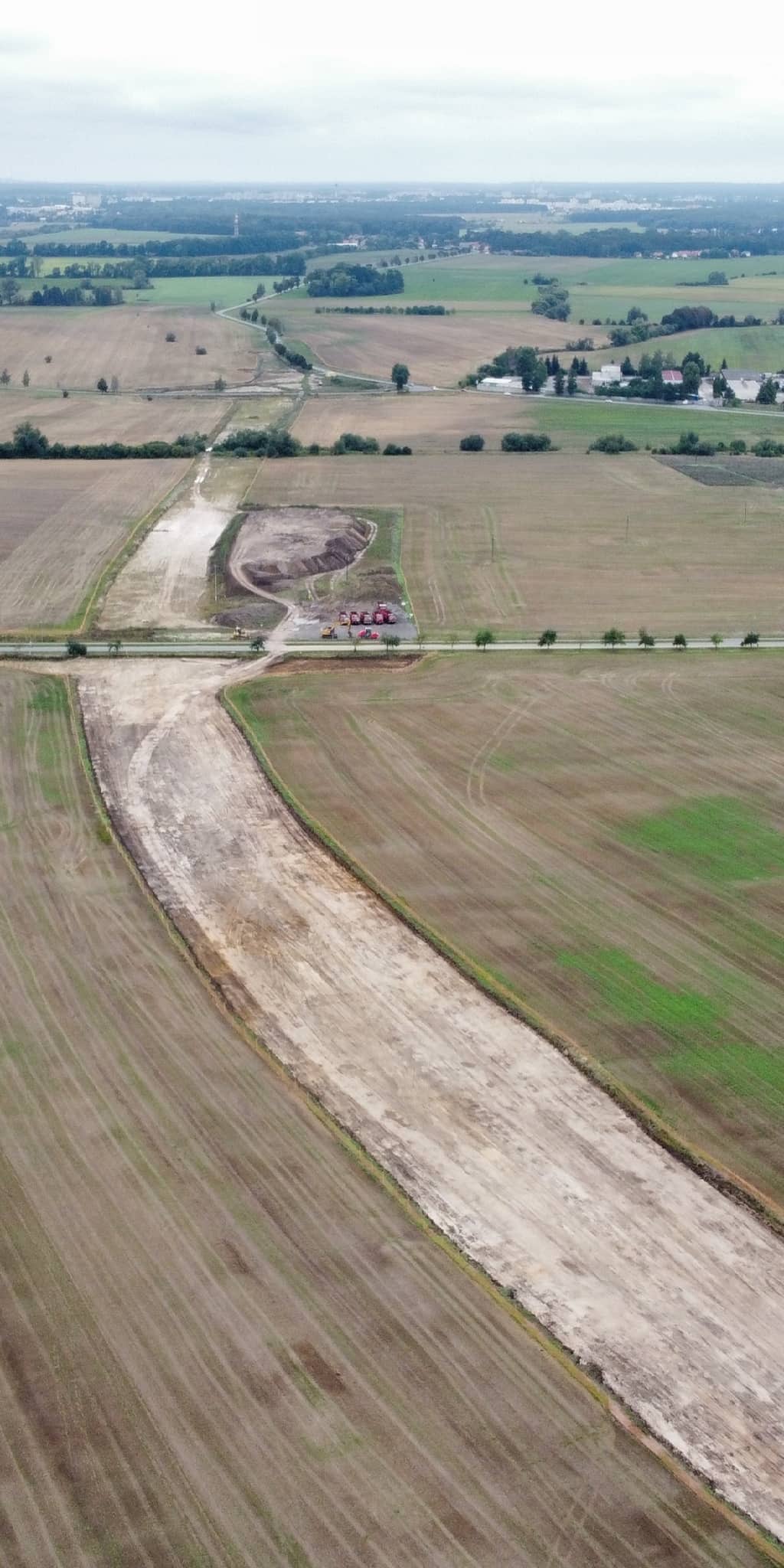 28.8.2022 Obchvat/přivaděč k D35-Dašice