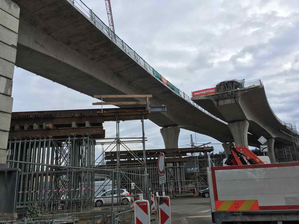 most přes Karlovu ulici - 19.1.2023