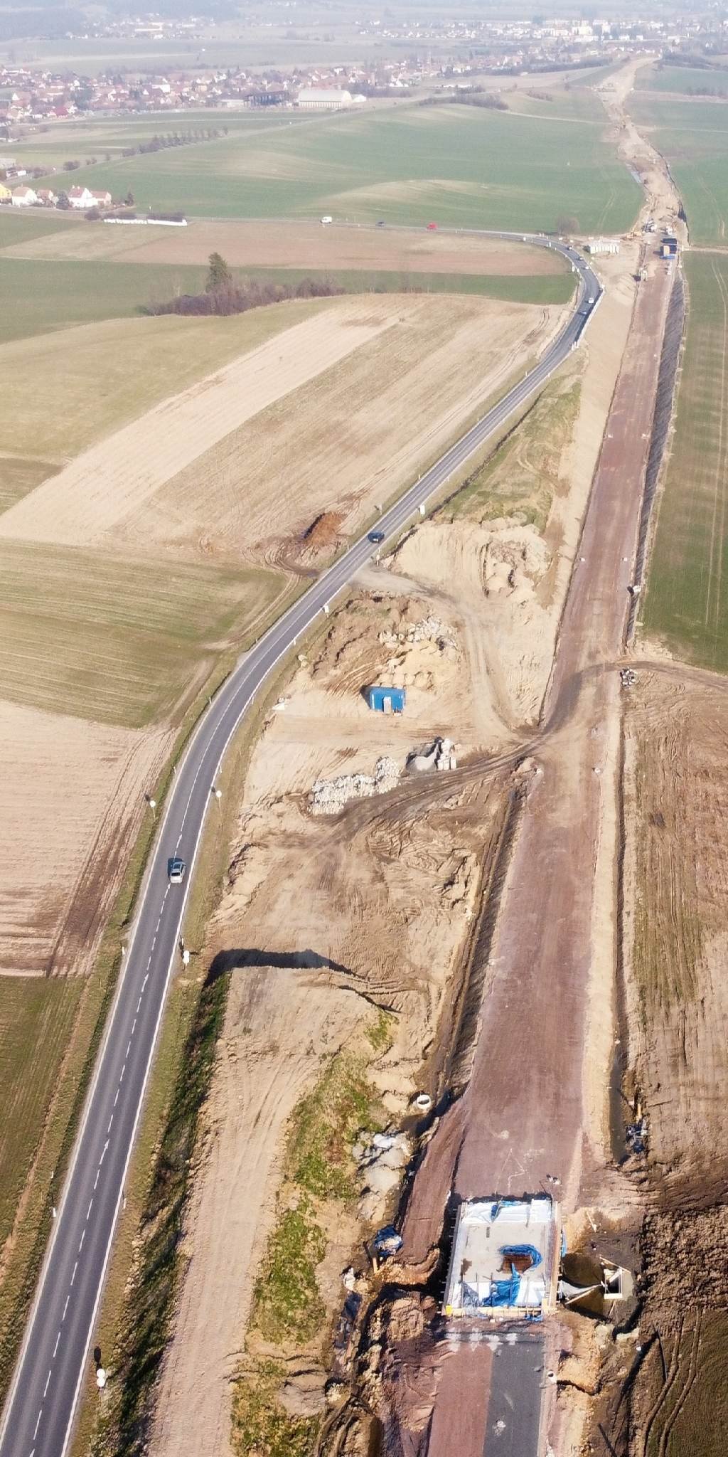 Přivaděč Časy-Holice. Stav 3/2023