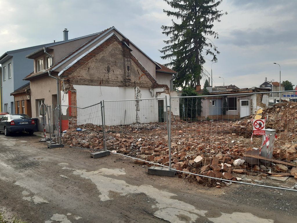 demolice-zepredu2.jpg