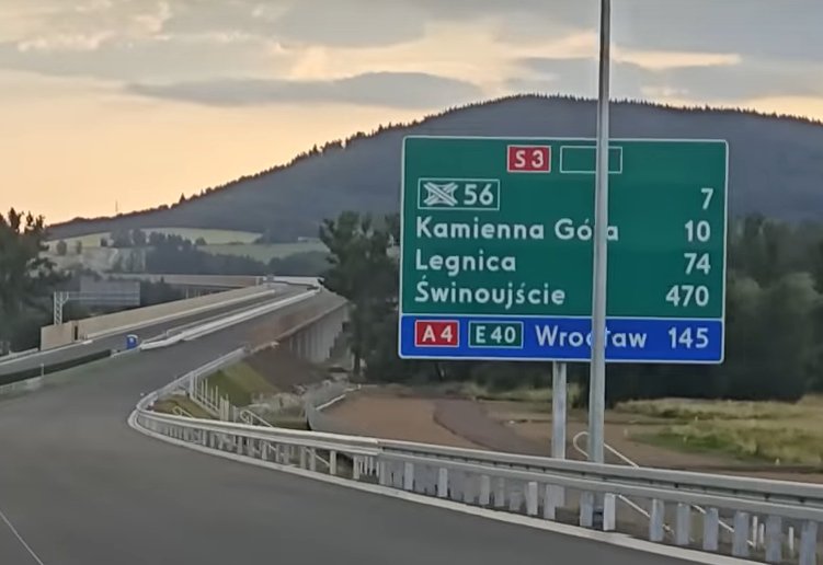 w.jpg