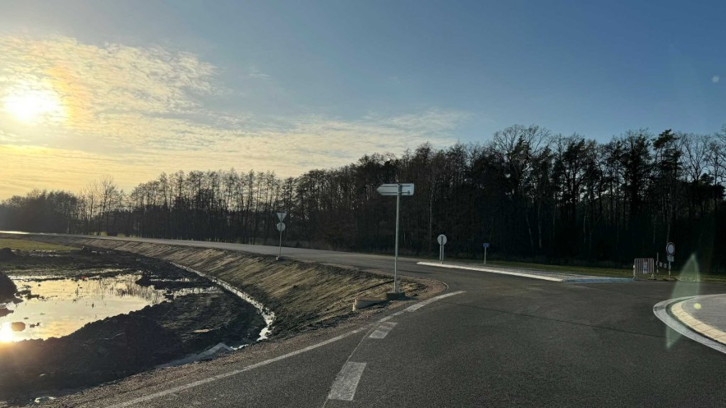 Směr k D35 (kolem Rokytna).