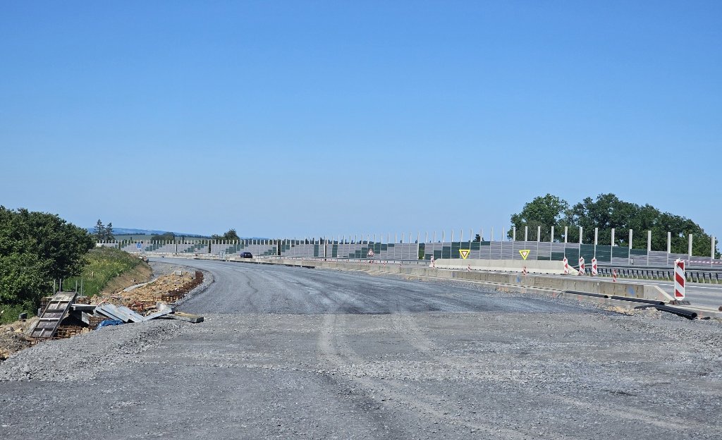 Pohled na připravenou část směr most č. 1