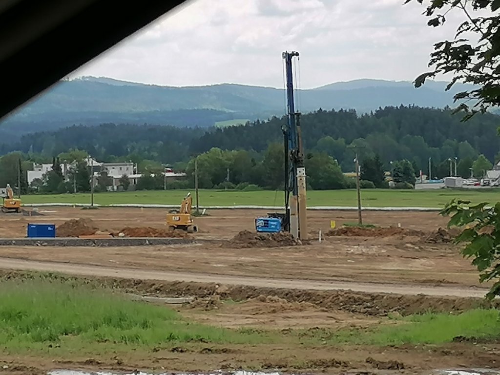 D3_MUK_vrtna_souprava.jpg