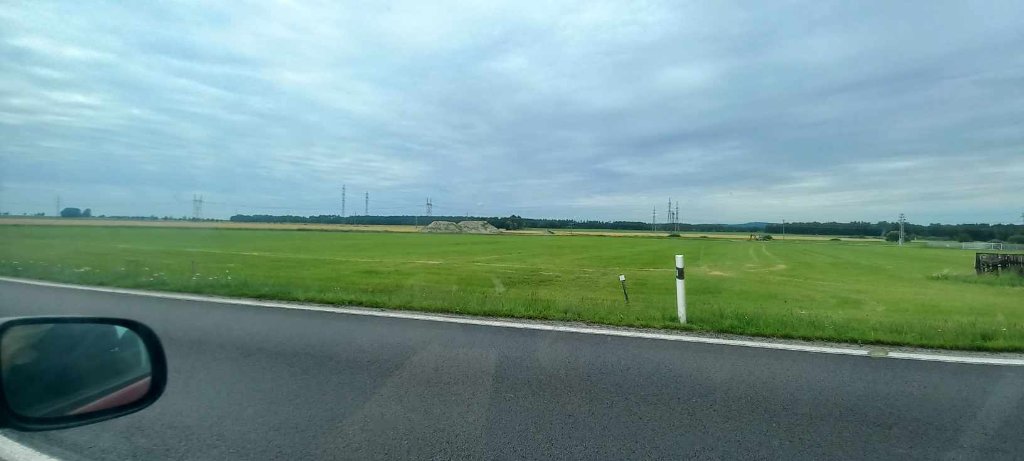 V místě křižovatky s II145.jpg