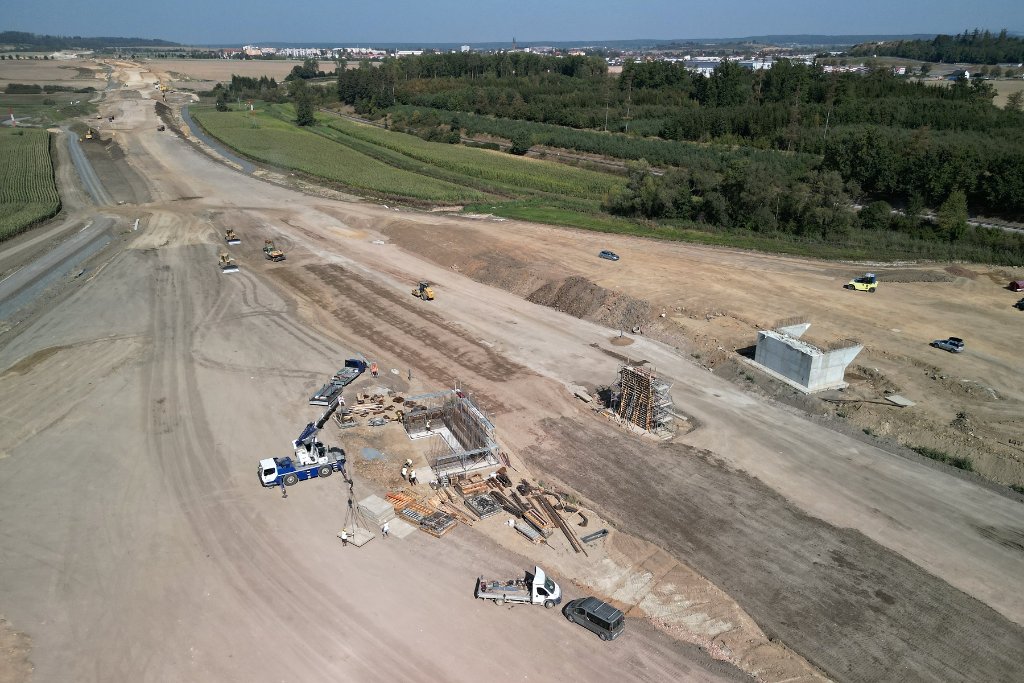 SO 05-224 nadjezd nad D35 v prostoru MÚK Džbánov