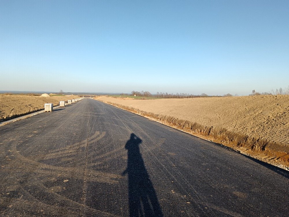 Směrem od Locusu Perenis