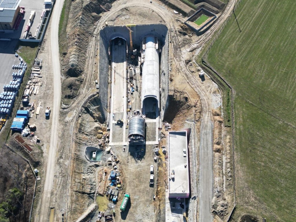 Tunnel Vierzen Nord 003-modified.jpg