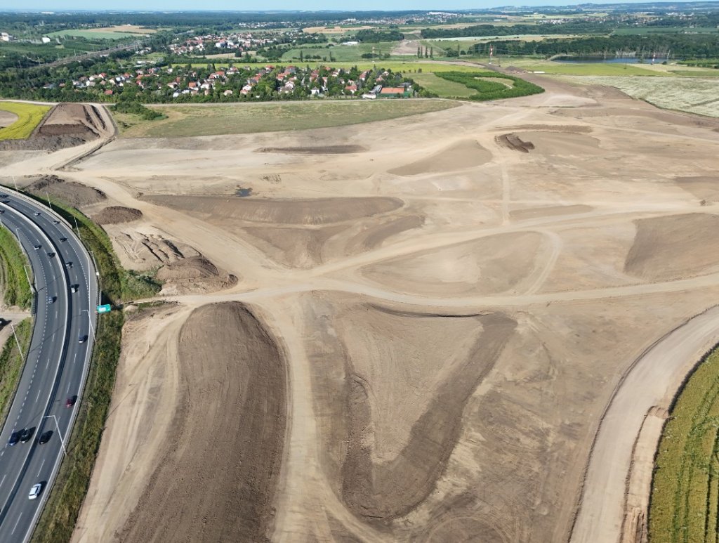 MUK z benzinky MOL od Štěrbohol