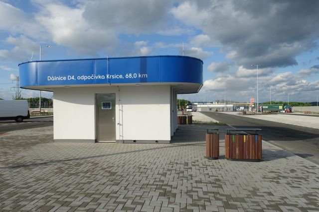 03 D4 Odpočívka Krsice.JPG