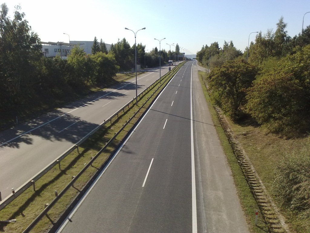 I-50_smer centrum_most Holzova, I.etapa hotova-po Belohorskou se jezdi po novem.jpg