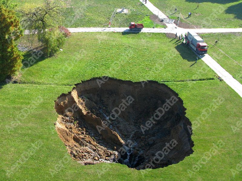 Propad tunelu-ve-Stromovce-(9).jpg