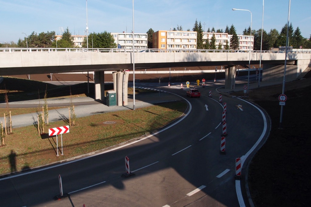 S6061156.jpg