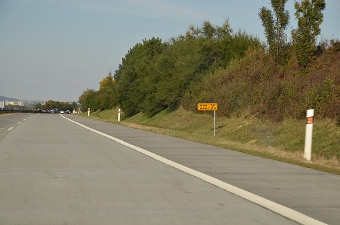 kilometrovník.jpg