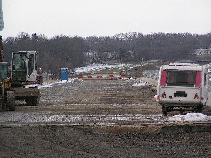 i35_pic2.jpg