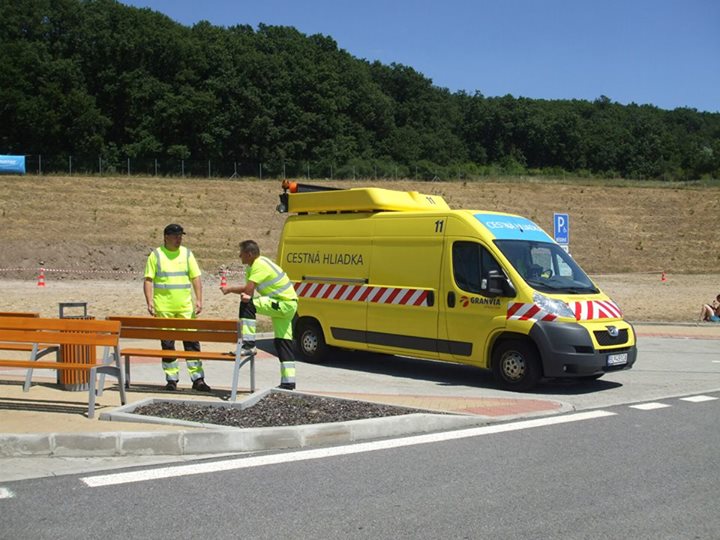 R1-CH.jpg