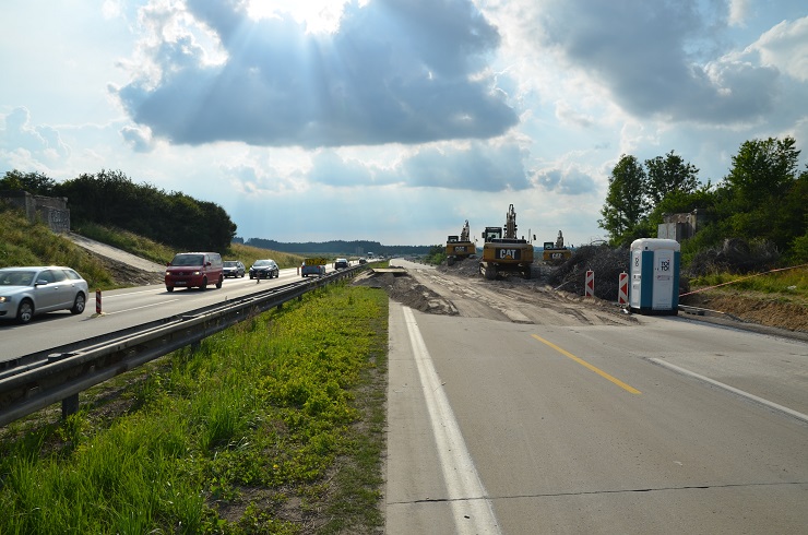 Stav v neděli odpoledne u 3. nadjezdu