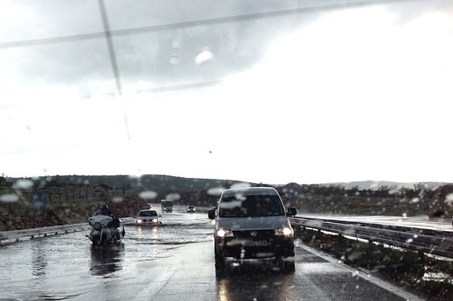 8323.jezero-na-autocesti.jpg